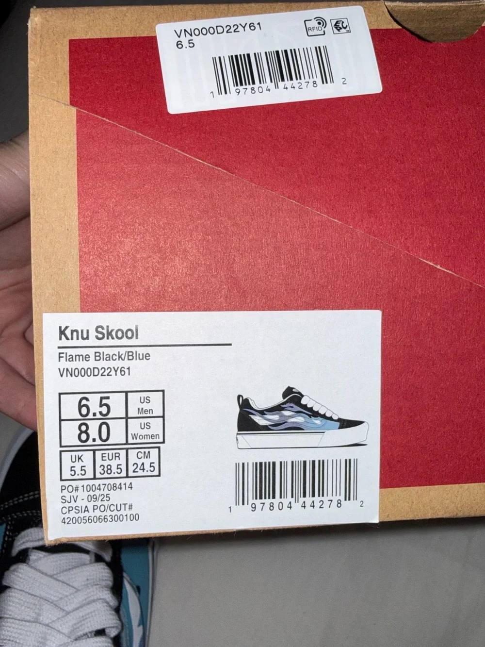 Vans Knu Skool Size 8